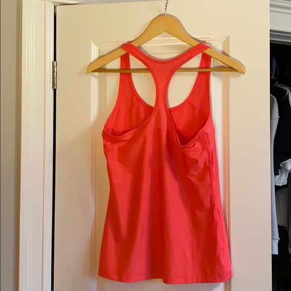 Under armour workout top size M - Picture 2 of 3